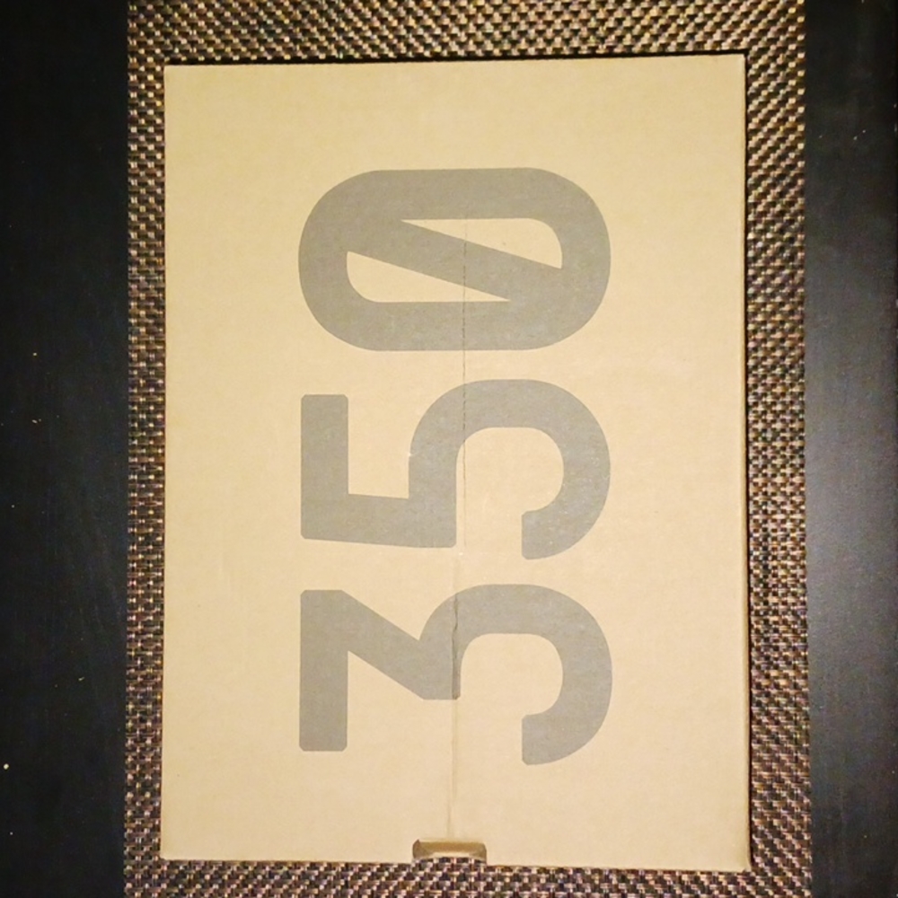 YEEZY 350 BOOST EMPTY SHOE BOXS